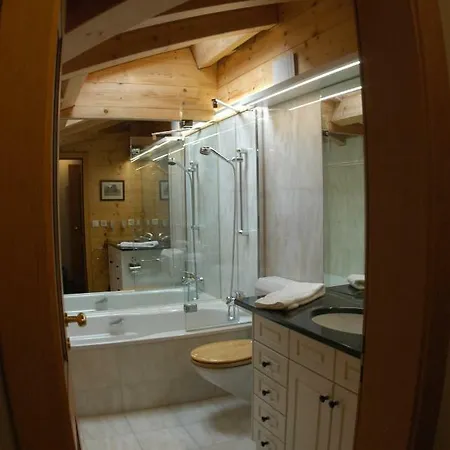 Guggenbiel Apartment *